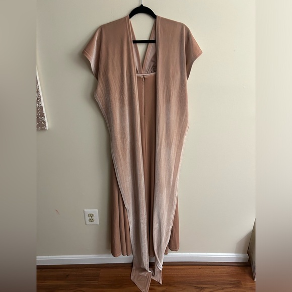 NWOT Reverly Micah Convertible Velvet Bridesmaid dress - X-small Blush long maxi - Picture 4 of 6